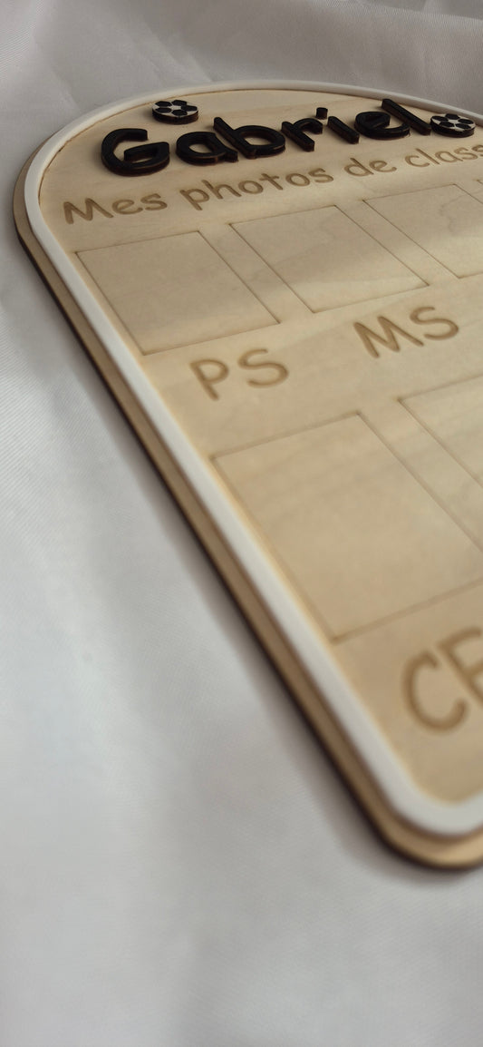 Cadre Photos de Classe Personnalisé en Bois – Souvenir de la Maternelle au CM2 thème football