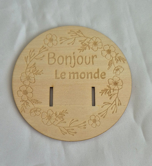 Plaque de naissance en bois gravée - Accessoire photo bébé