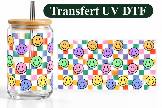 Transfert UV DTF – Smiley Multicolore & Damier Rétro